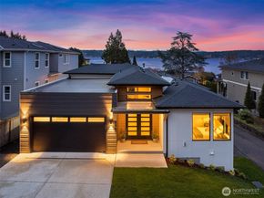 240 W Lake Sammamish Parkway SE, Bellevue WA 98008