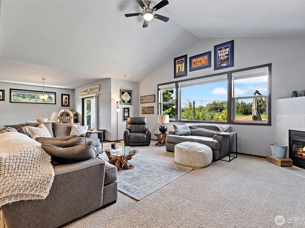 1402 S Machias Road, Snohomish WA 98290