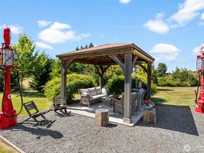 1402 S Machias Road, Snohomish WA 98290