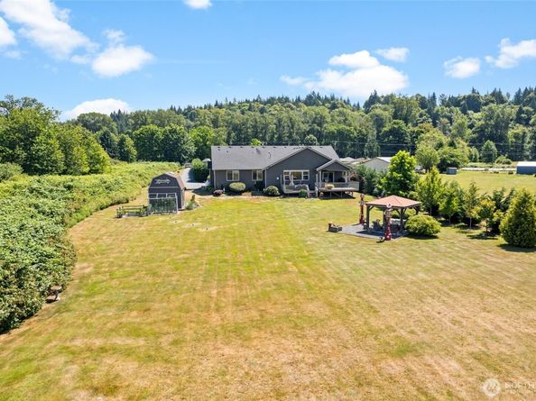 1402 S Machias Road, Snohomish WA 98290