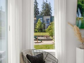14646 35th Court NE, Lake Forest Park WA 98155