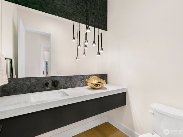 1631 168th Place NE, Bellevue WA 98008