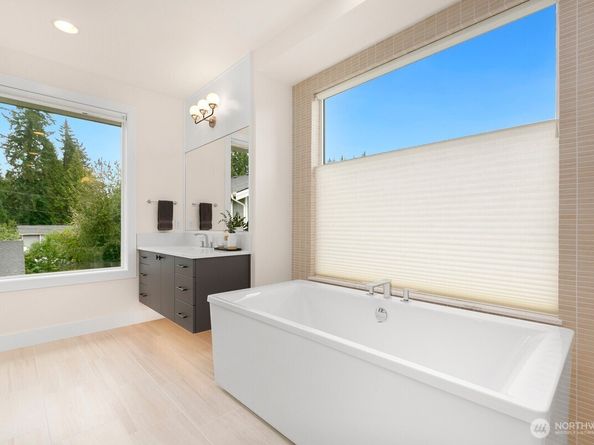 1631 168th Place NE, Bellevue WA 98008