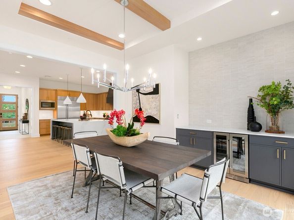 1631 168th Place NE, Bellevue WA 98008
