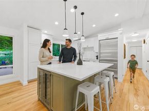 20911 30th Drive SE, Bothell WA 98021