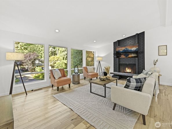 20911 30th Drive SE, Bothell WA 98021