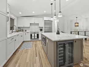 20911 30th Drive SE, Bothell WA 98021