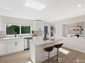 6018 152nd Avenue NE, Redmond WA 98052