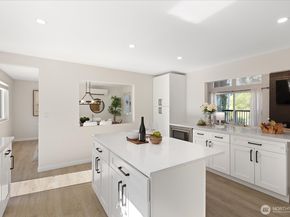 6018 152nd Avenue NE, Redmond WA 98052