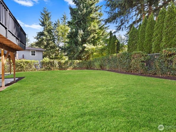 6018 152nd Avenue NE, Redmond WA 98052