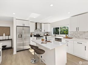 6018 152nd Avenue NE, Redmond WA 98052
