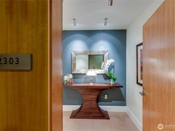 1521 2nd Avenue 2303, Seattle WA 98101