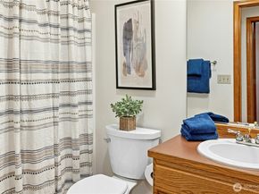493 NE Lincoln Road, Poulsbo WA 98370