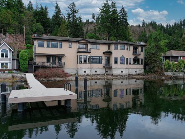 2837 E Lake Sammamish Parkway NE, Sammamish WA 98074