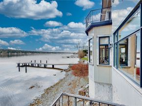 2837 E Lake Sammamish Parkway NE, Sammamish WA 98074