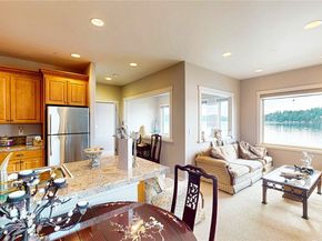 2837 E Lake Sammamish Parkway NE, Sammamish WA 98074