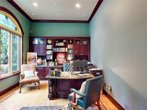 2837 E Lake Sammamish Parkway NE, Sammamish WA 98074