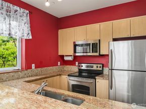 668 S Lane Street 314, Seattle WA 98104