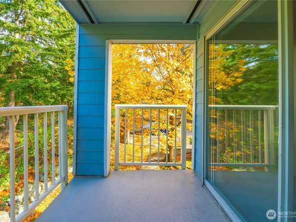 975 Aberdeen Avenue NE C306, Renton WA 98056