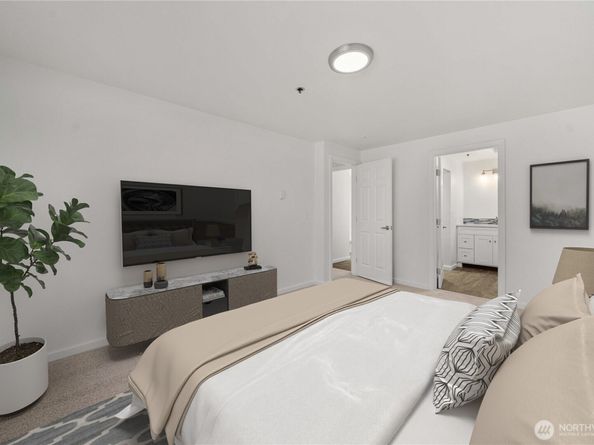 975 Aberdeen Avenue NE C306, Renton WA 98056