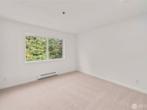 975 Aberdeen Avenue NE C306, Renton WA 98056