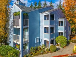 975 Aberdeen Avenue NE C306, Renton WA 98056