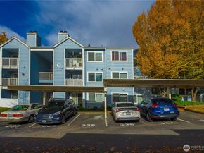 975 Aberdeen Avenue NE C306, Renton WA 98056