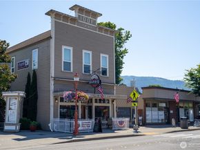 230 SW Clark St C203, Issaquah WA 98207