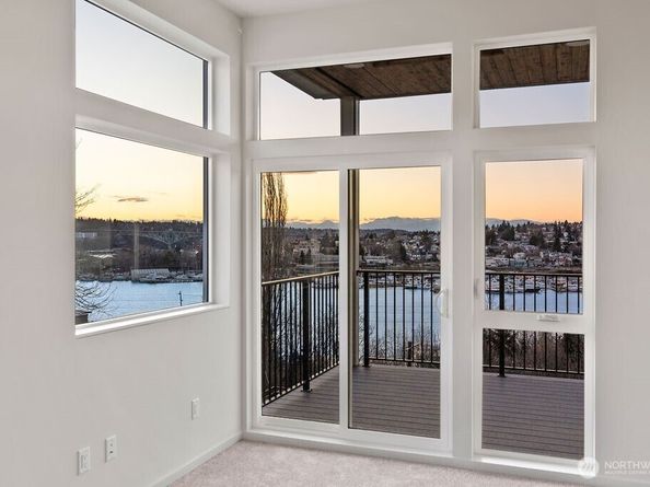 2921 Franklin Avenue E B, Seattle WA 98102