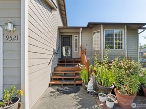9521 9th Street SE, Lake Stevens WA 98258