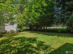 5809 Highway Place B203, Everett WA 98203