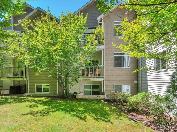 5809 Highway Place B203, Everett WA 98203