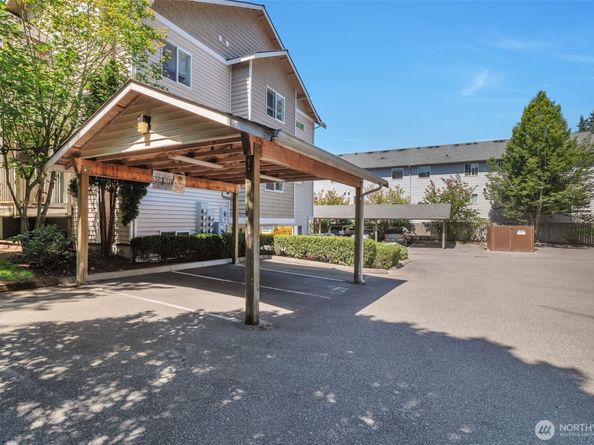 5809 Highway Place B203, Everett WA 98203