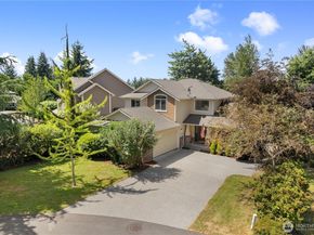 15115 275th Court NE, Duvall WA 98019