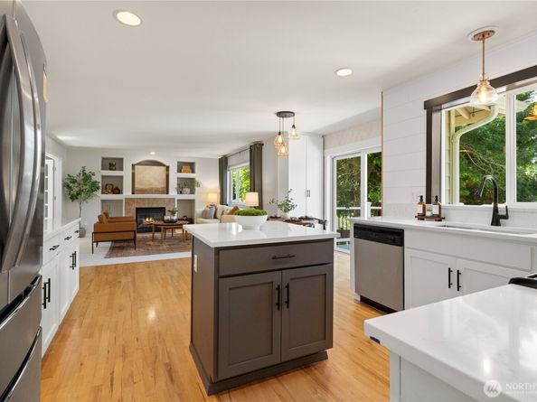 15115 275th Court NE, Duvall WA 98019
