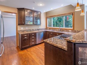 18109 236th Avenue NE, Woodinville WA 98077