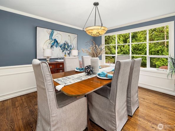 18232 SE 43rd Court, Issaquah WA 98027