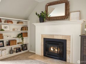 18232 SE 43rd Court, Issaquah WA 98027
