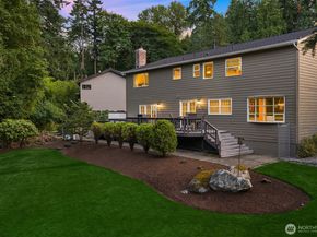 18232 SE 43rd Court, Issaquah WA 98027