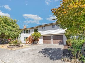 27510 12th Place S, Des Moines WA 98198