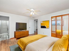 27510 12th Place S, Des Moines WA 98198