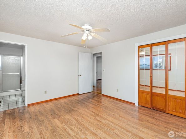 27510 12th Place S, Des Moines WA 98198