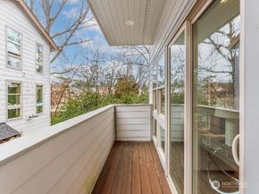 13716 30 Avenue NE B, Seattle WA 98125