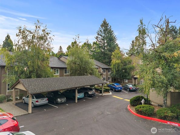 200 Mountain Park Blvd SW SW A103, Issaquah WA 98027