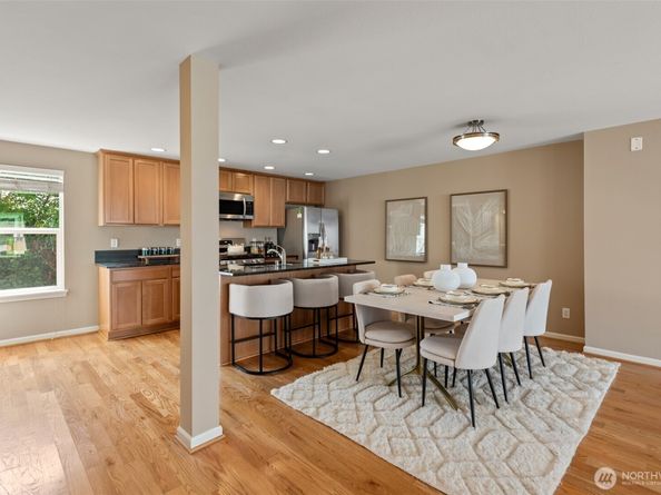10134 Holman Road NW B, Seattle WA 98177