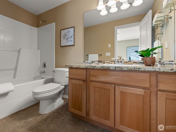 10134 Holman Road NW B, Seattle WA 98177