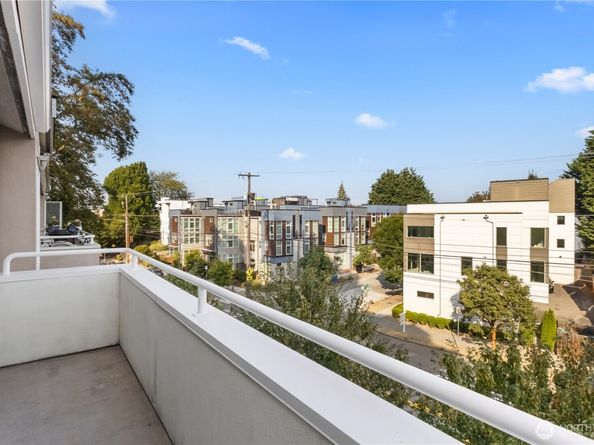 2167 Dexter Avenue N 401, Seattle WA 98109