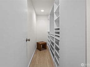 2167 Dexter Avenue N 401, Seattle WA 98109