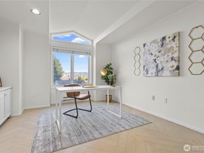 2167 Dexter Avenue N 401, Seattle WA 98109