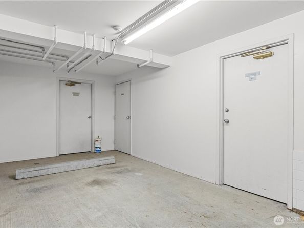 2167 Dexter Avenue N 401, Seattle WA 98109